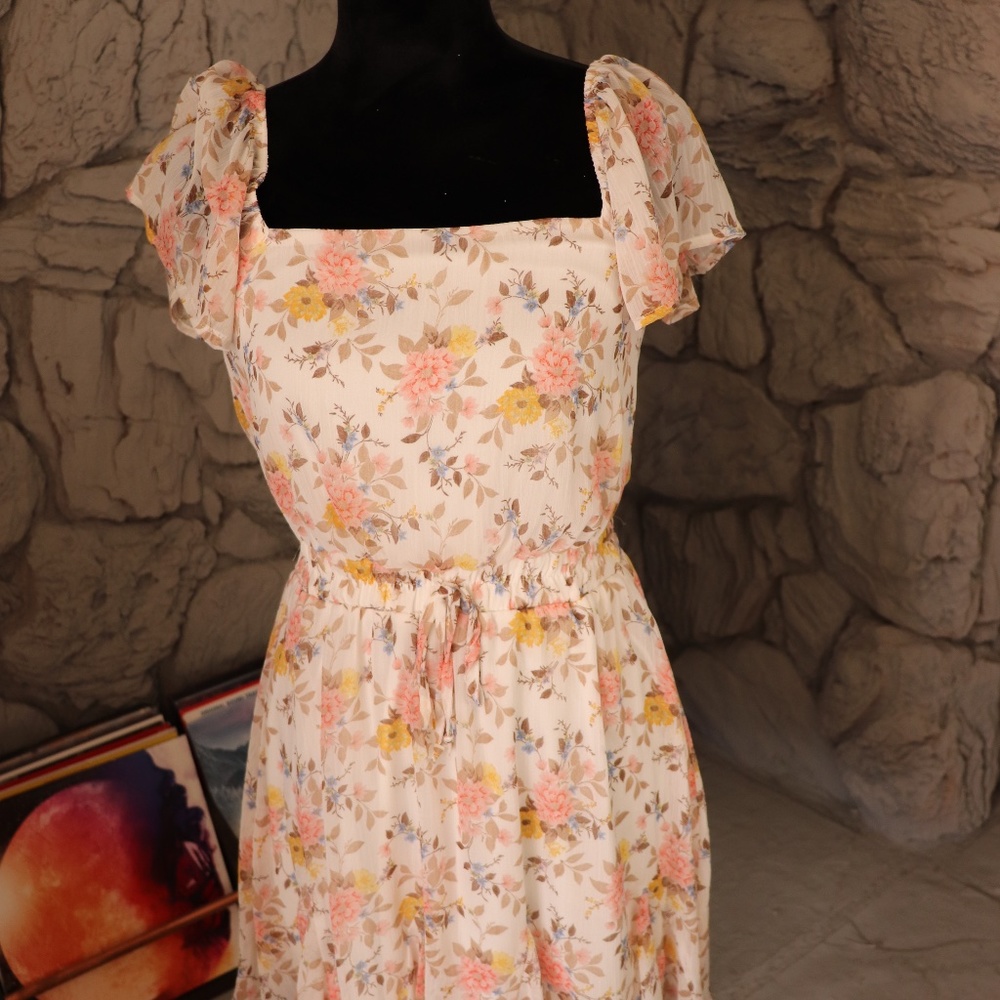 Francesca's floral summer dress